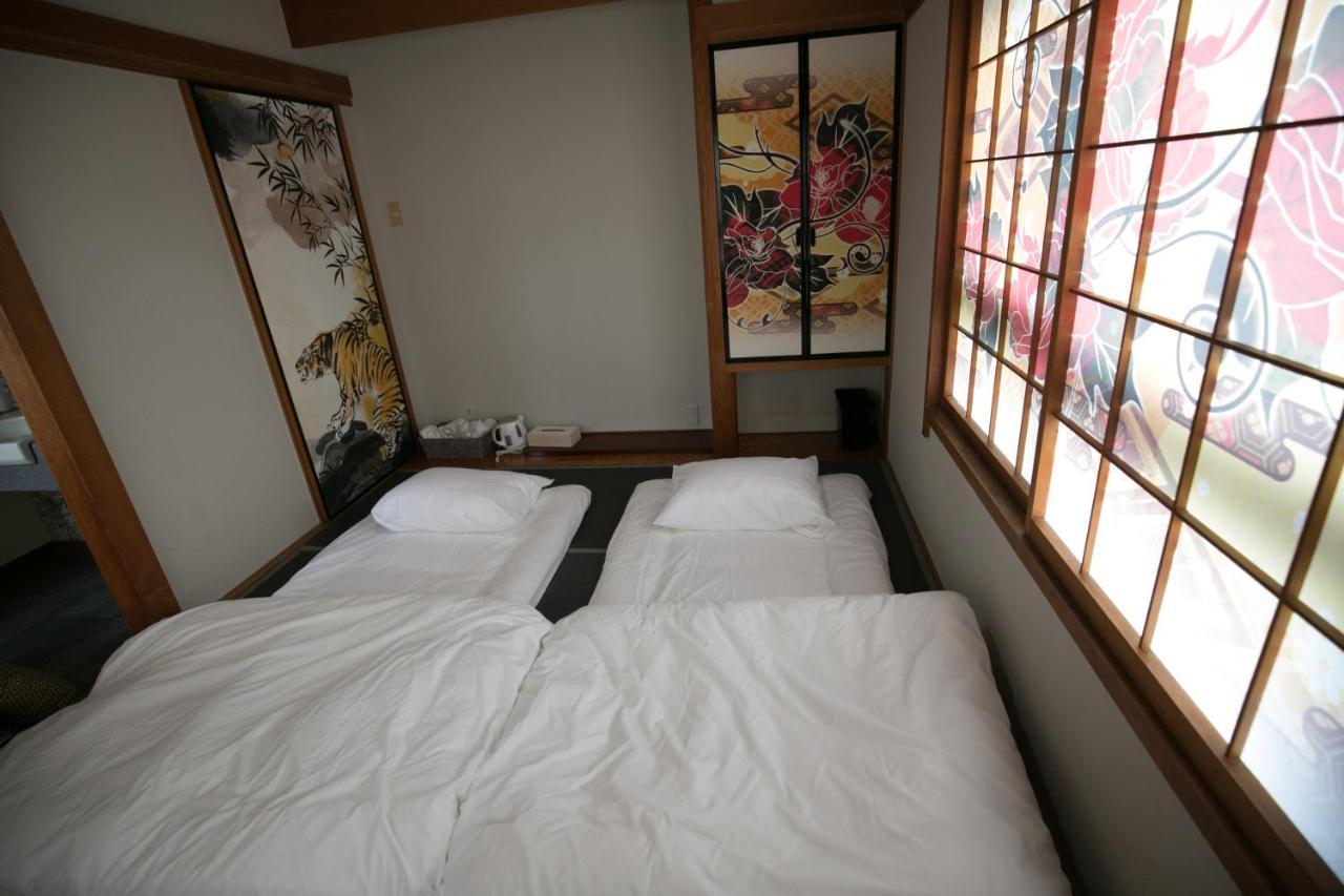 Tanifuji Asakusa Tóquio